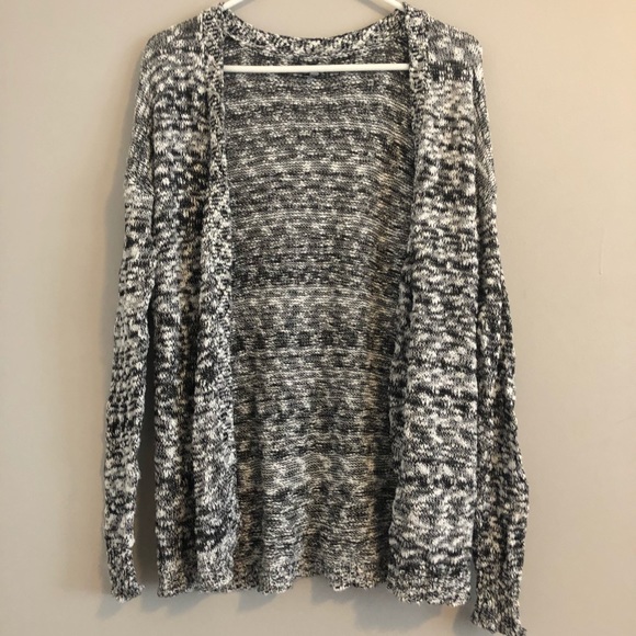 Black & White Cardigan - Picture 1 of 3